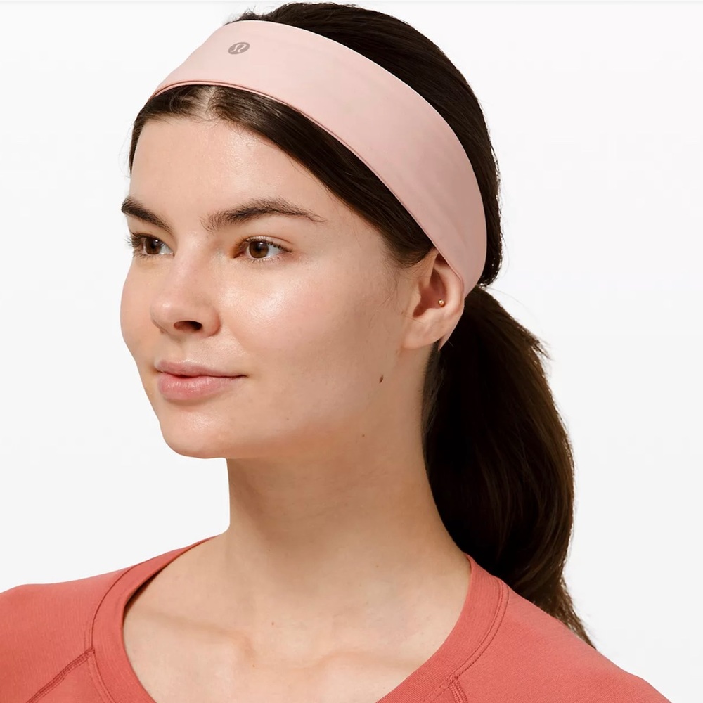 Lululemon Fly Away Tamer Headband Luxtreme